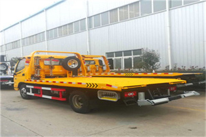 墨玉附近拖车救援搭电